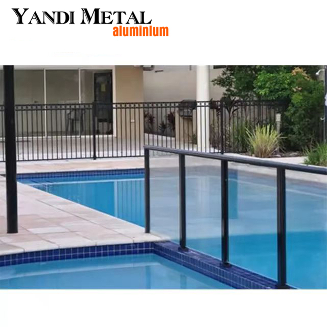 Valla de aluminio para piscina, placa de aleación, valla de metal moderna recubierta de polvo Yandi, jardín al aire libre