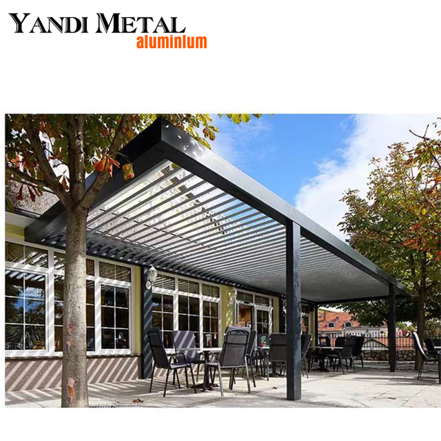 Cenador de aluminio moderno con persianas orientables Cenador de aluminio exterior impermeable