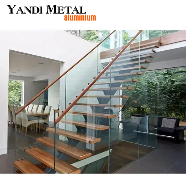 Diseño moderno Escaleras de balcón al aire libre Barandillas de barandilla de valla de aluminio Barandillas de vidrio de aluminio y metal