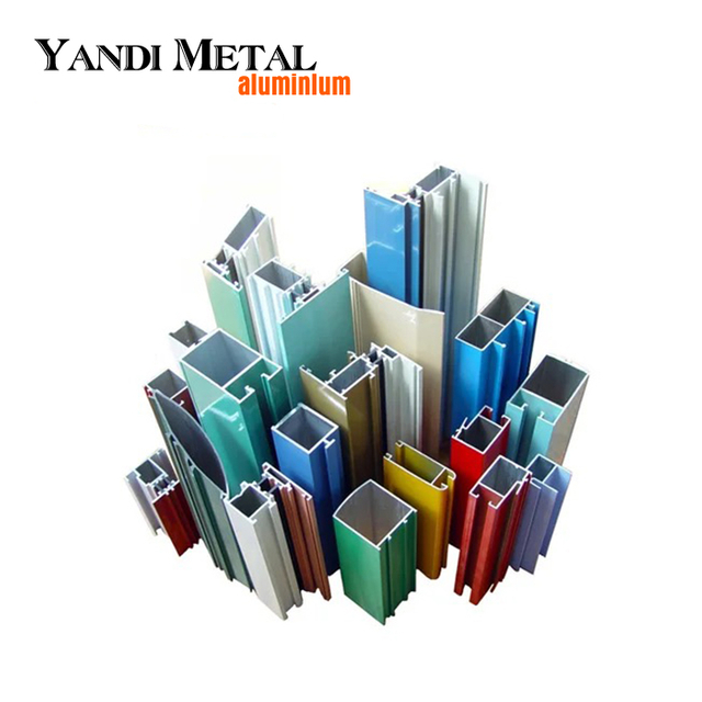 Perfil de extrusión de aluminio caliente 6063t5 puertas y ventanas al por mayor