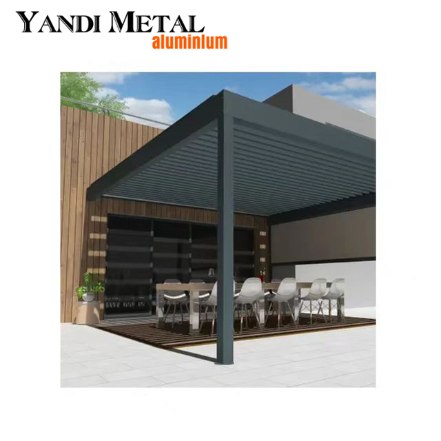 Gazebo al aire libre ajustable de aluminio de lujo para jardín, pérgola de vidrio con persianas de aluminio eléctricas modernas personalizadas