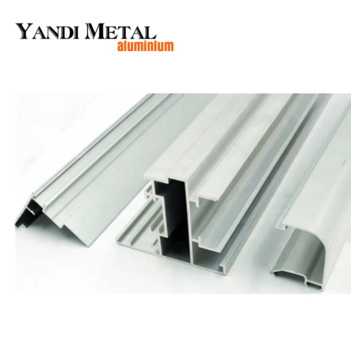 Perfiles extruidos de aluminio Fabricante 6063 6068 Perfiles extruidos de aluminio de Yandi Aluminium