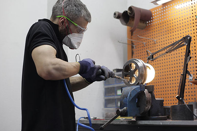 Optimización del diseño de troqueles para una extrusión de aluminio eficiente: conocimientos centrados en el usuario