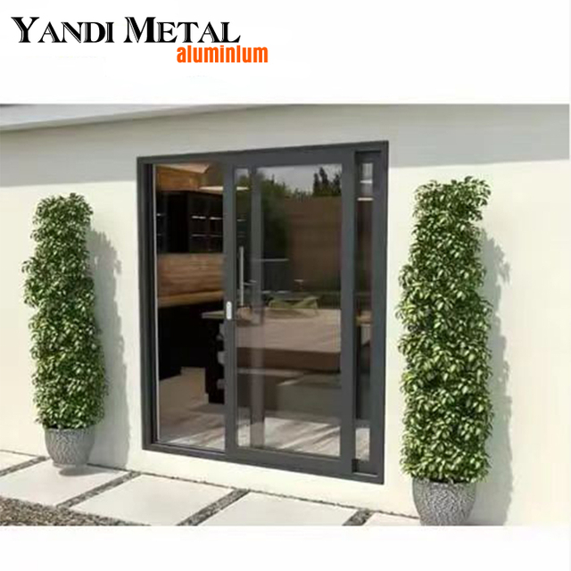 La fábrica suministra puertas de seguridad de aluminio en varios estilos de diseño para aislamiento de aluminio abatible en el hogar.