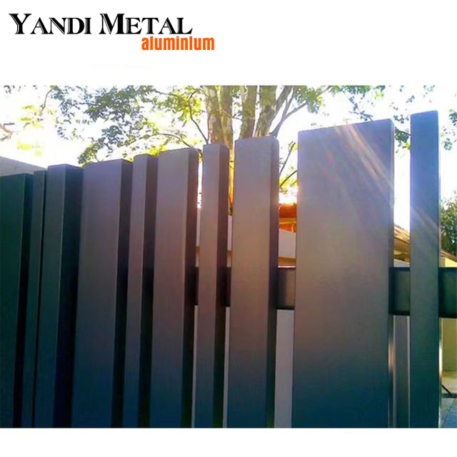 Valla de aluminio para jardín, panel con valla vertical de listones de calidad duradera, precio de fábrica, seguridad personalizada